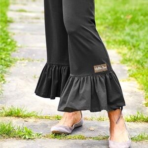 Bundle of 2 Matilda Jane Big Ruffle Pants